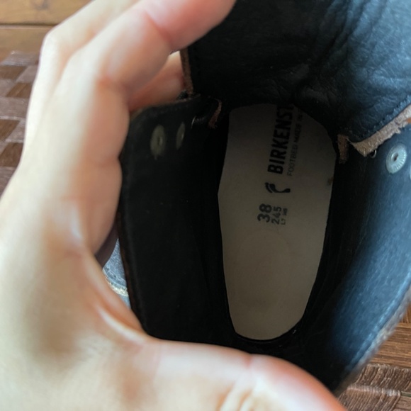 Birkenstock - Bryson Leather Roast - 38 Like New - Picture 7 of 7